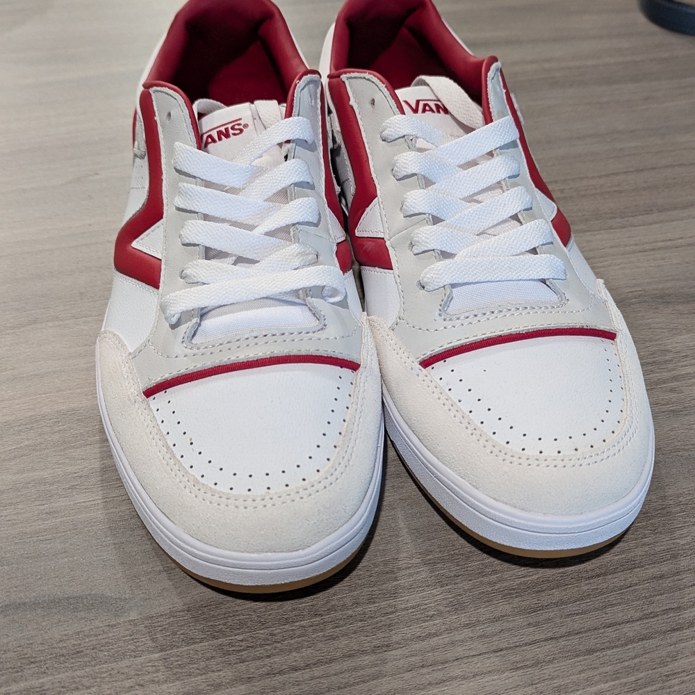 Vans White and Red Low-Top Sneakers with Perforated Toe